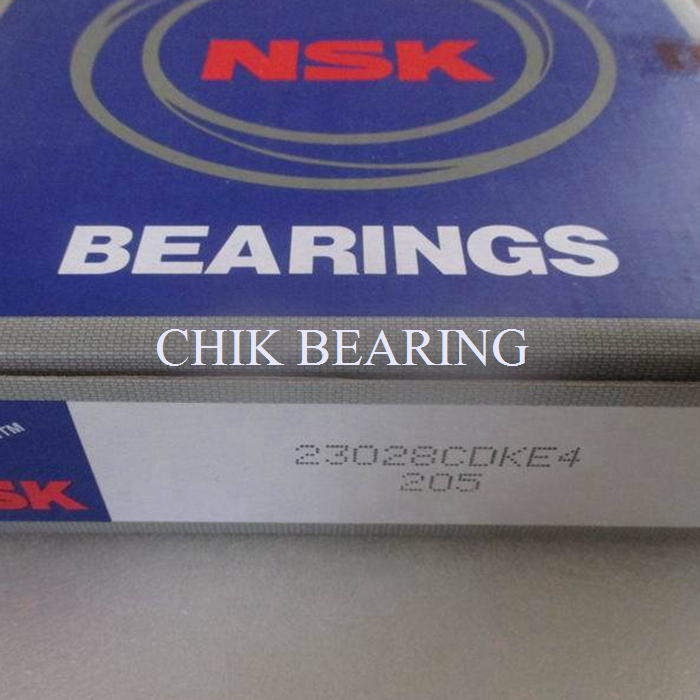 NSK High Speed Precision 23028 spherical roller bearing 23028CDKE4