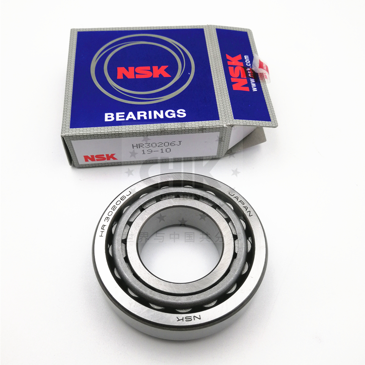 NSK HR32906J Tapered Roller Bearings 30x47x12mm